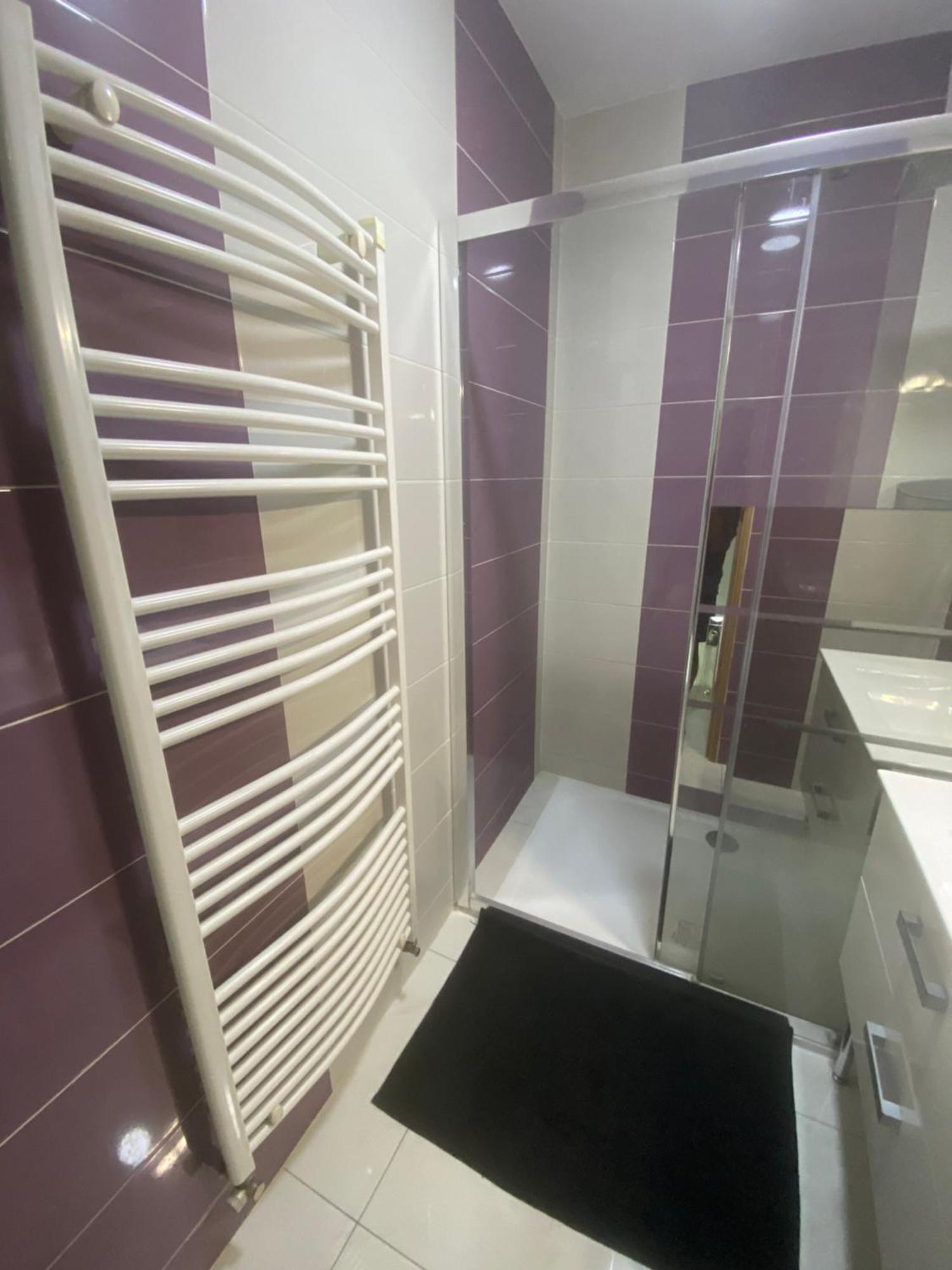 Appartement V4 - Chambre Double - 5 Minutes Du Luxembourg à Villerupt Extérieur photo