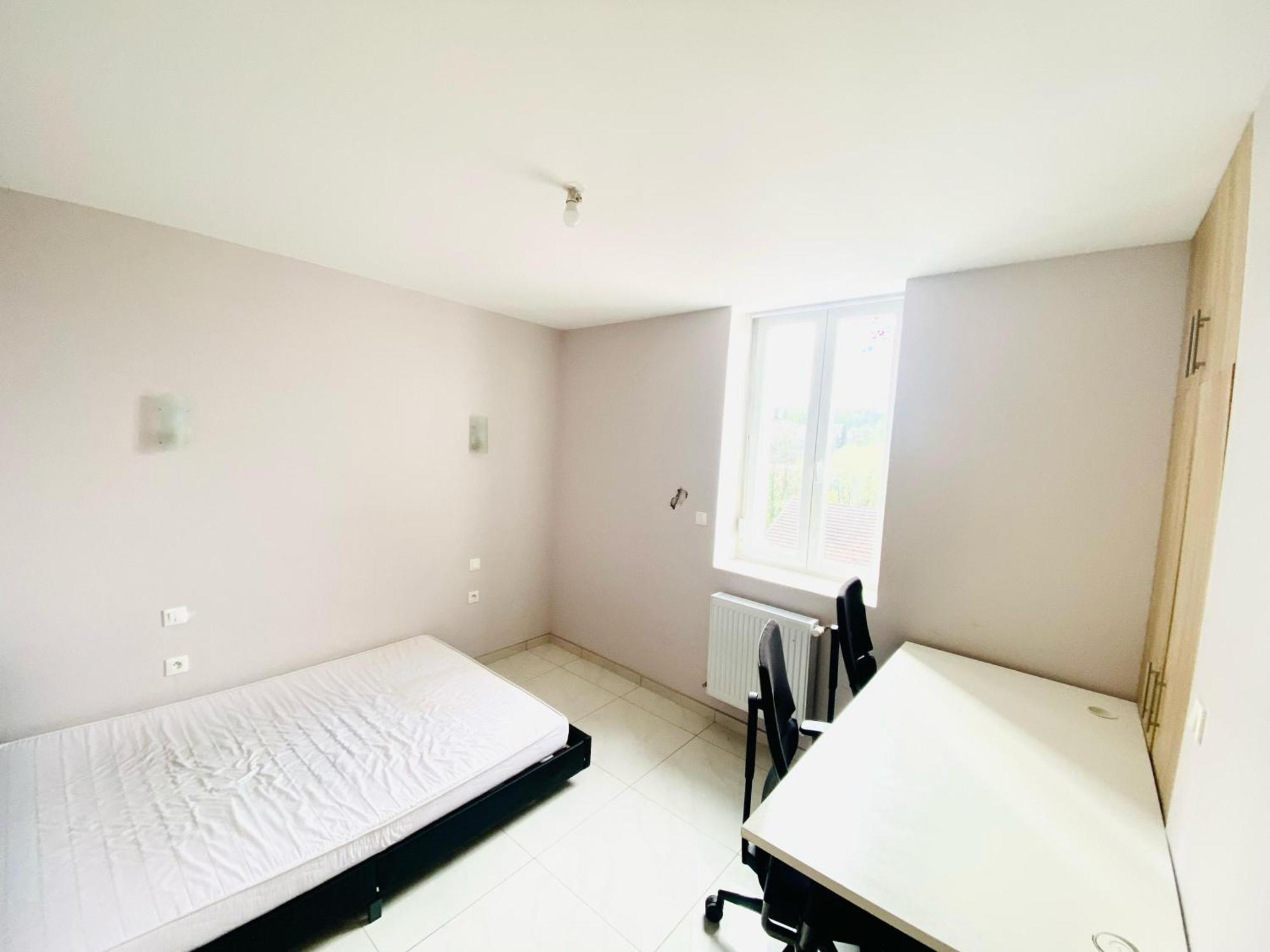 Appartement V4 - Chambre Double - 5 Minutes Du Luxembourg à Villerupt Extérieur photo